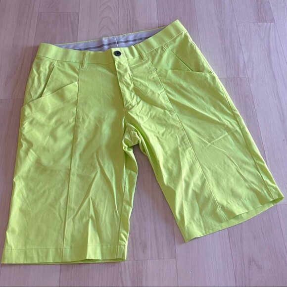 DESCENTE GOLF Shorts Size M (30) - Picture 1 of 4